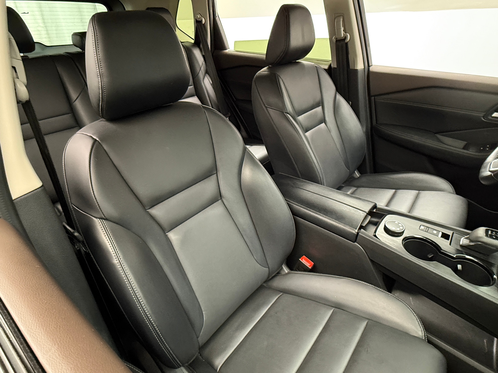 Thumbnail: 2023 Nissan Rogue - 2