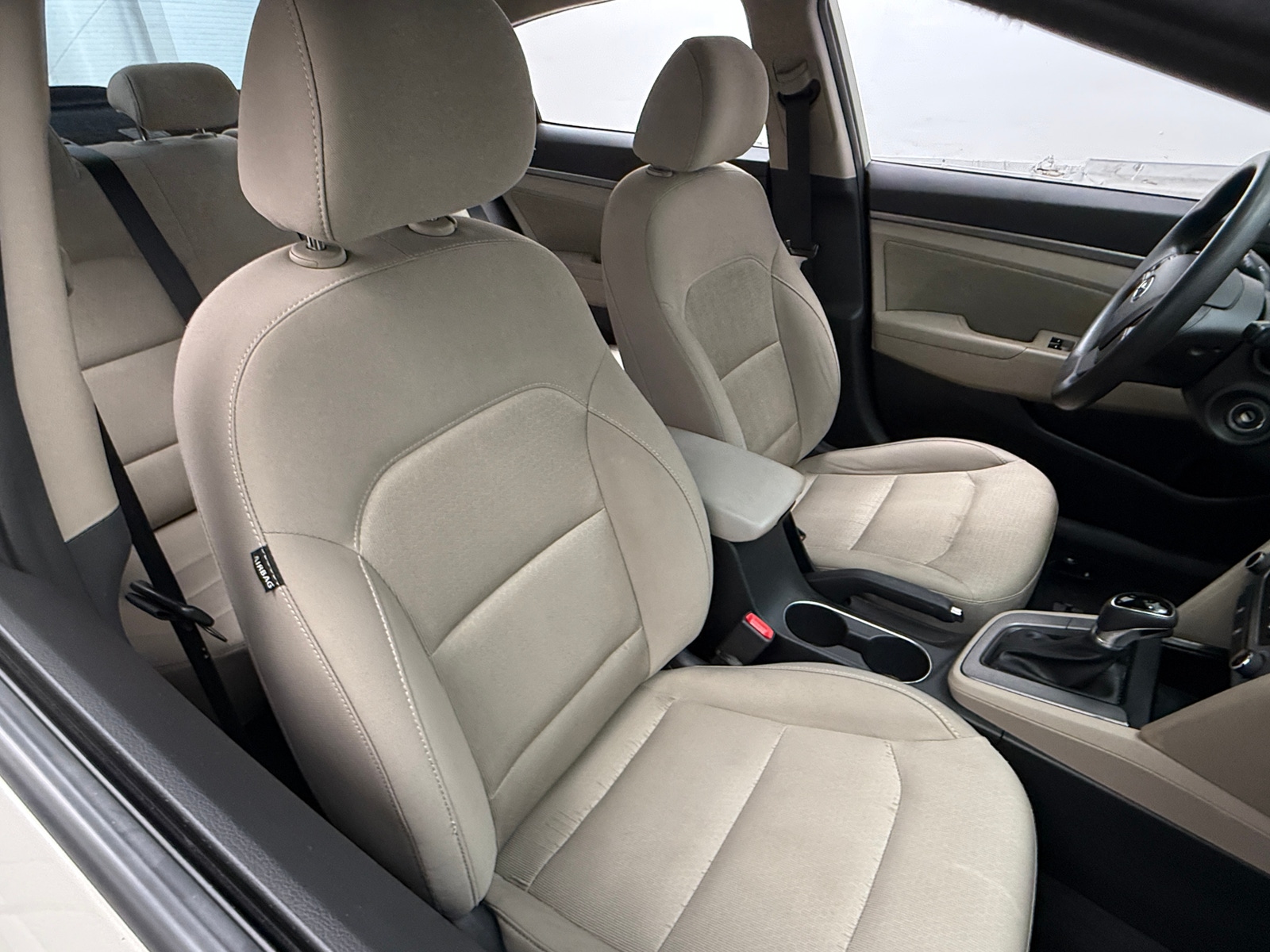Thumbnail: 2017 Hyundai Elantra - 2