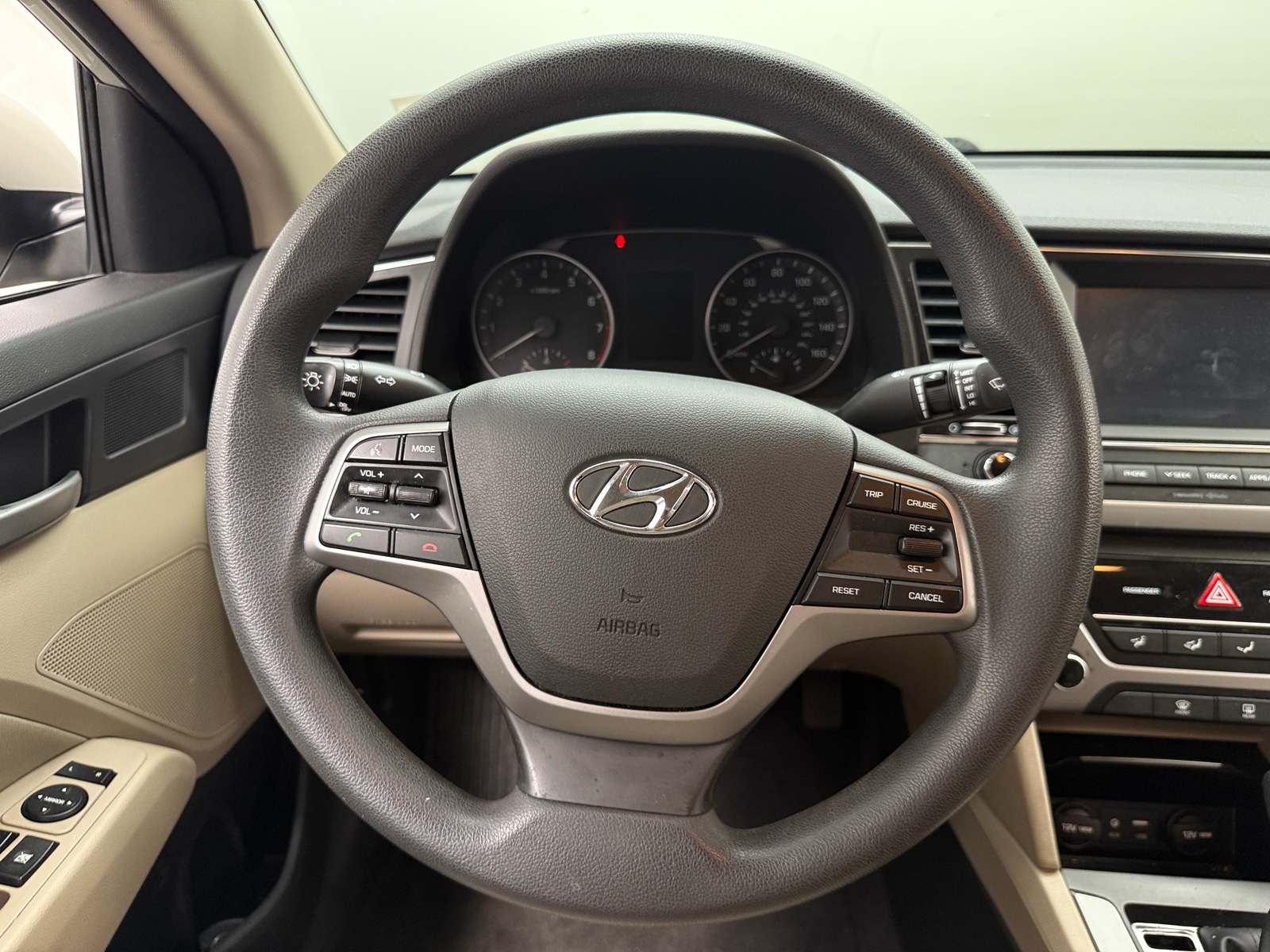 Thumbnail: 2017 Hyundai Elantra - 5