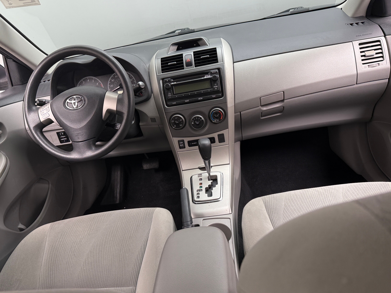 Thumbnail: 2012 Toyota Corolla - 3