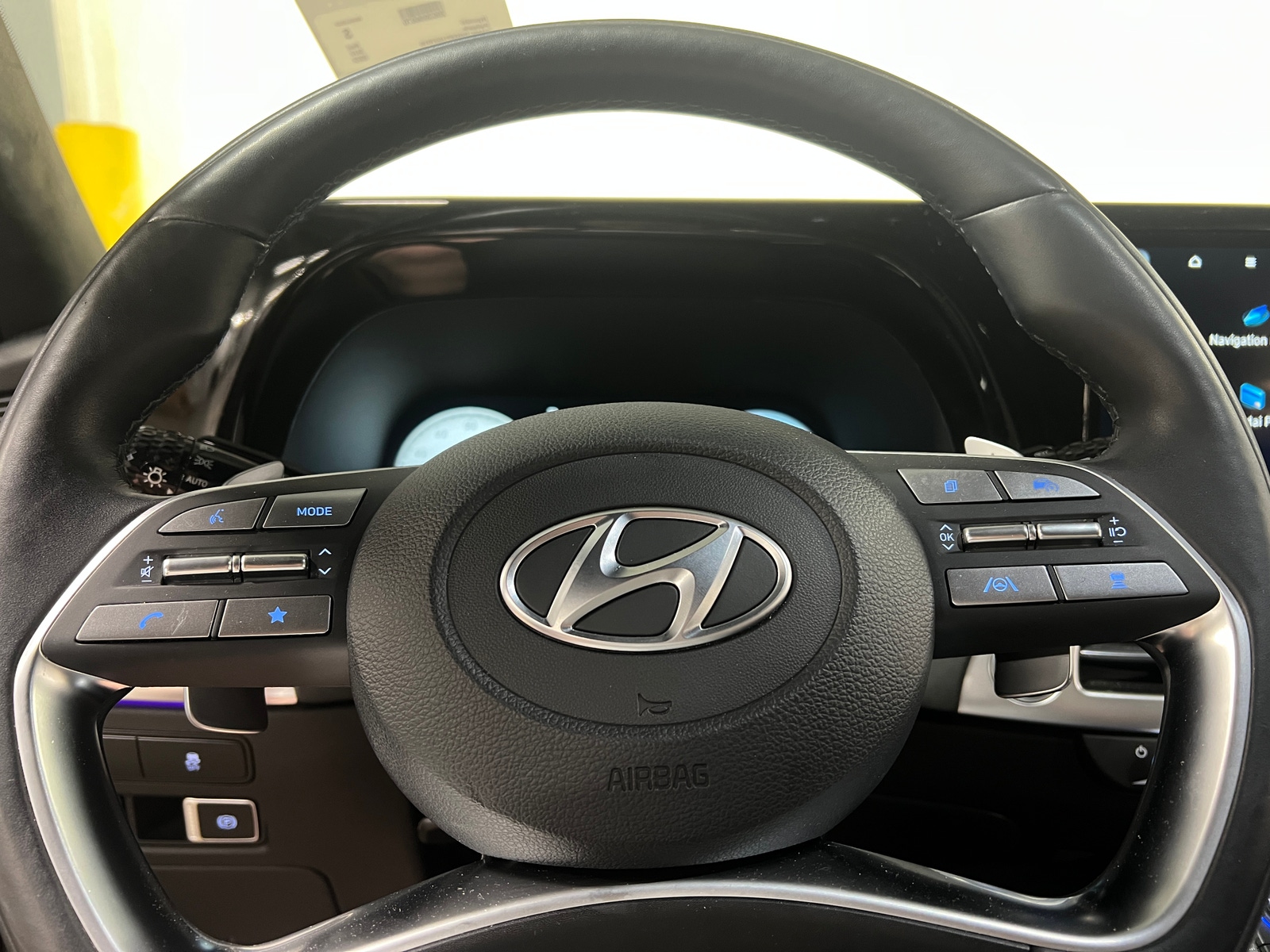 Thumbnail: 2023 Hyundai Palisade - 4