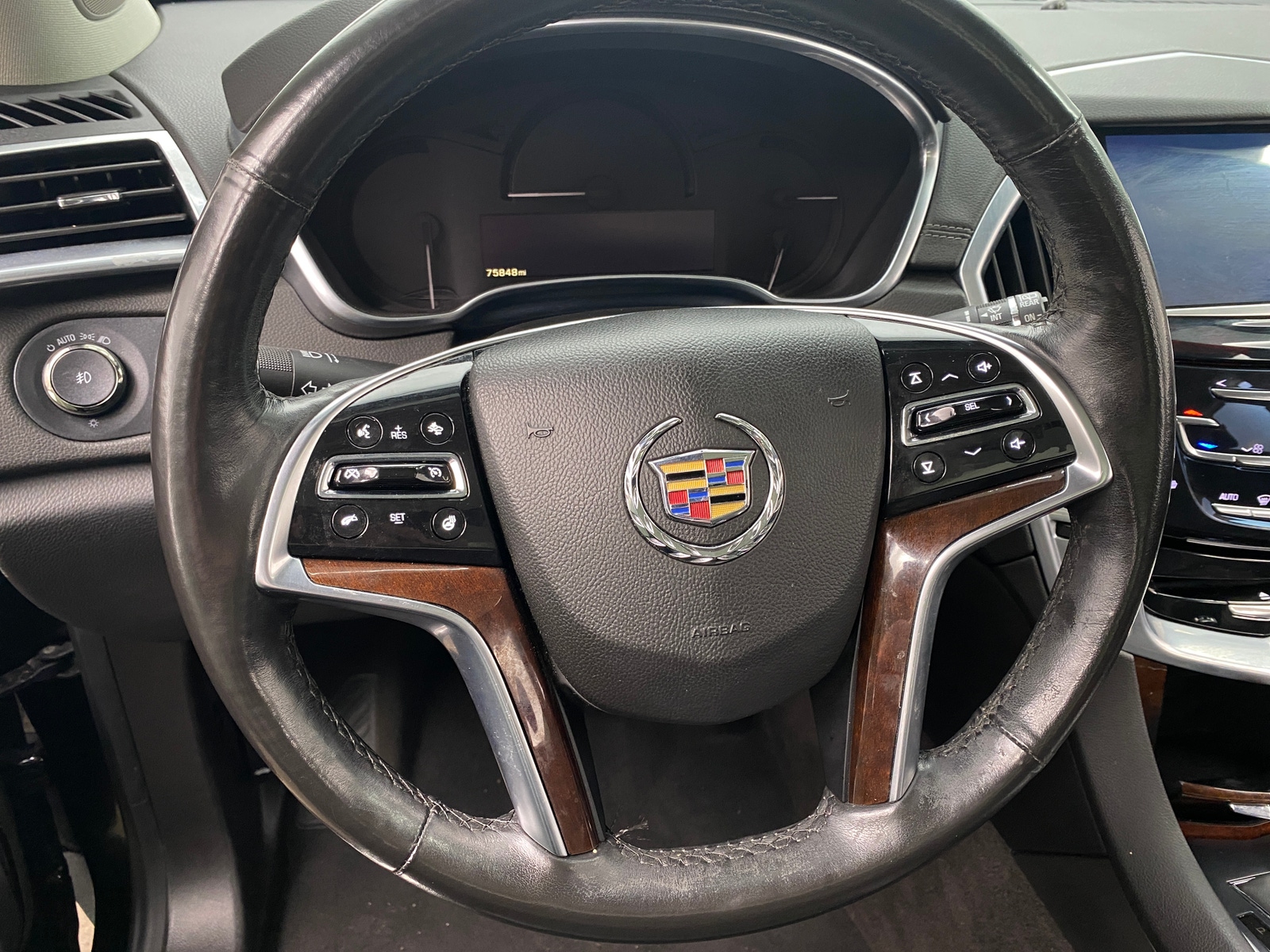 Thumbnail: 2014 Cadillac SRX - 4