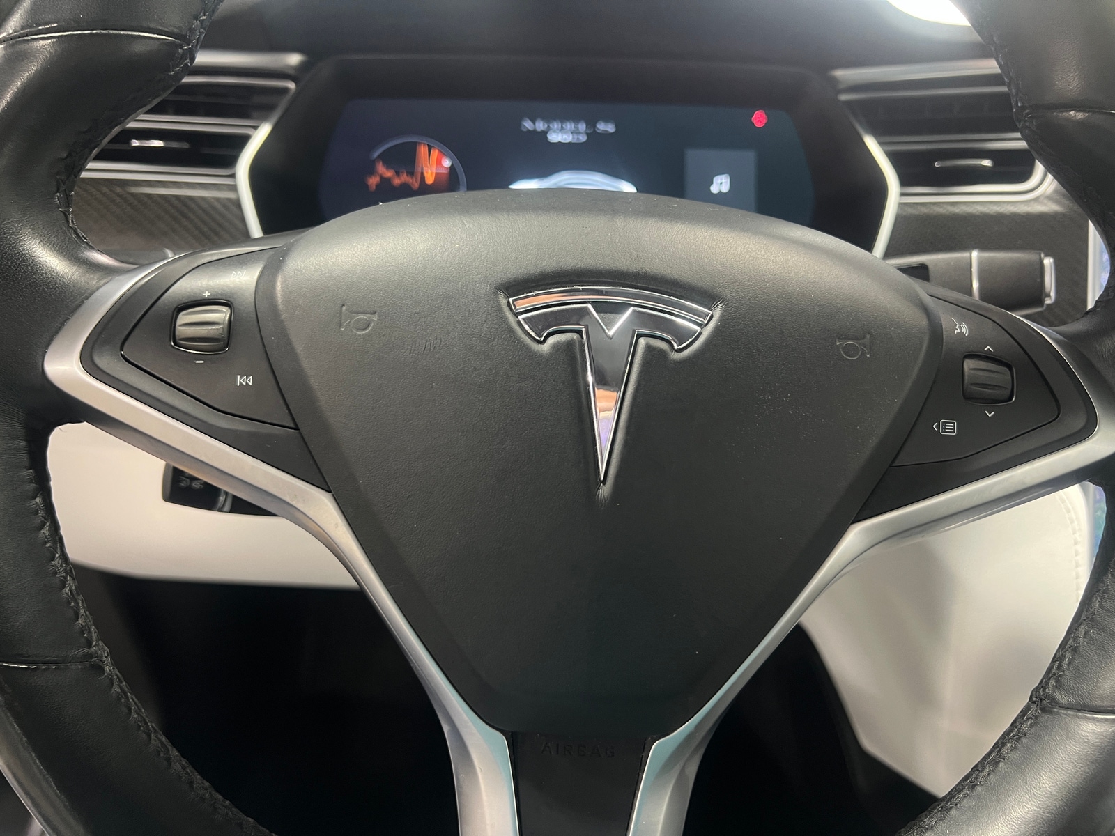 Thumbnail: 2017 Tesla Model S - 4