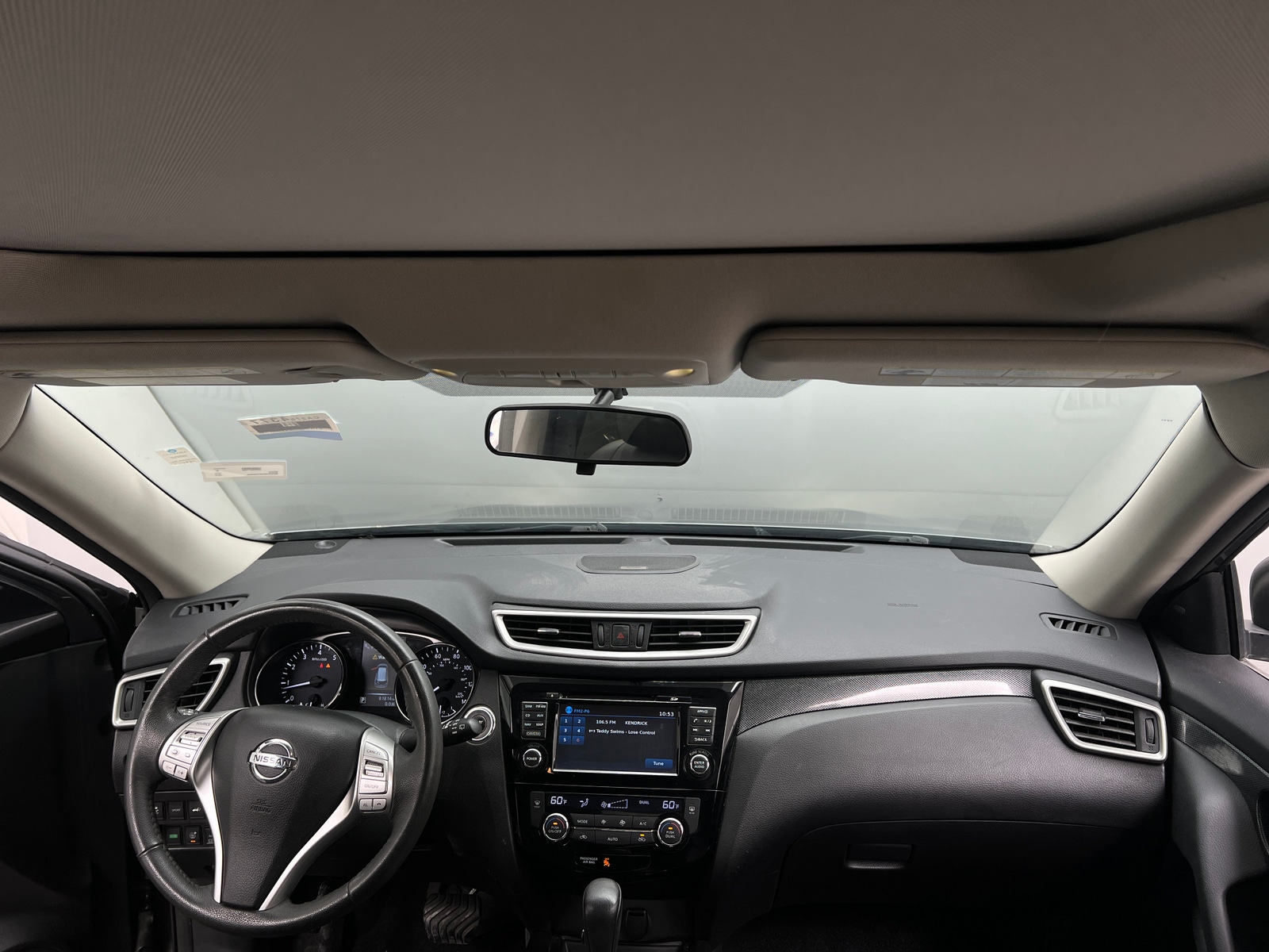 Thumbnail: 2015 Nissan Rogue - 2