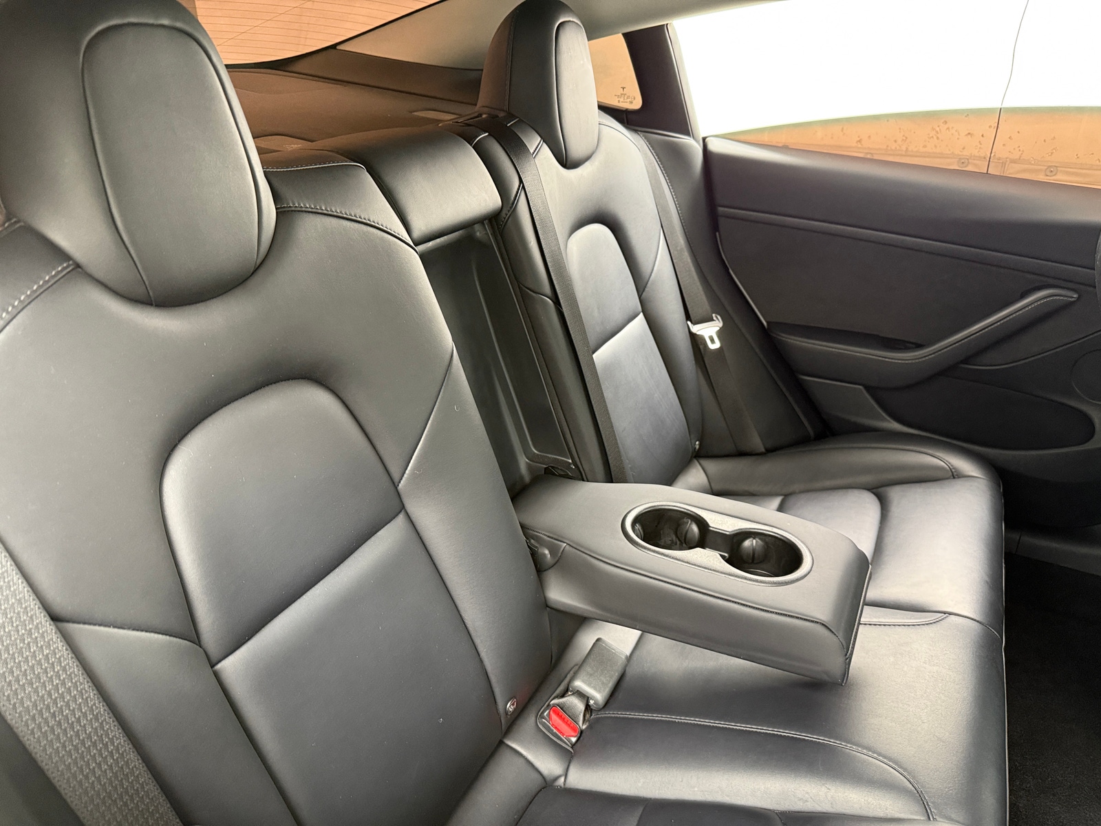 Thumbnail: 2022 Tesla Model 3 - 5