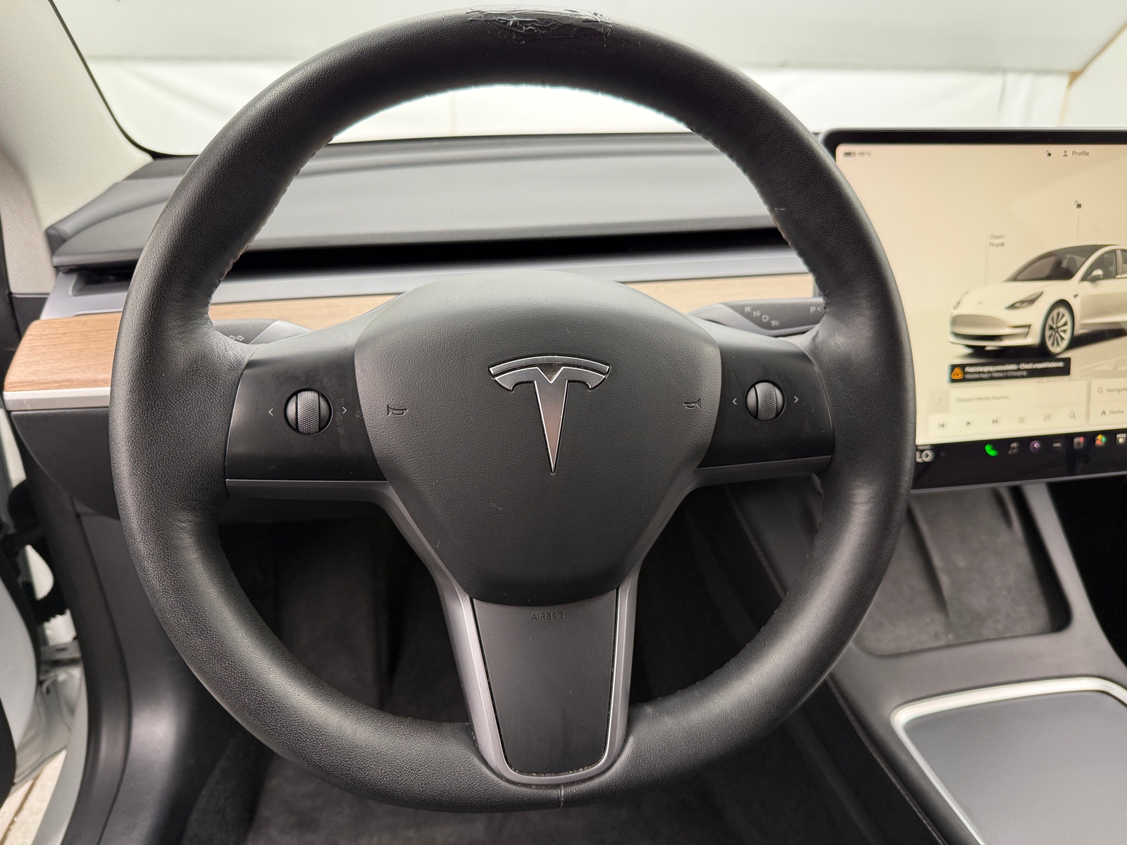 Thumbnail: 2022 Tesla Model 3 - 4