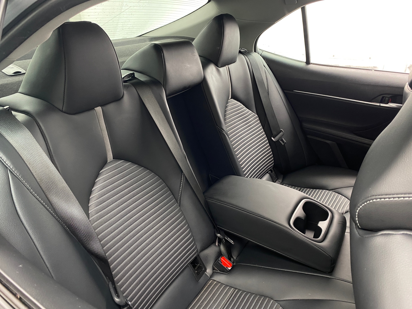Thumbnail: 2020 Toyota Camry - 6
