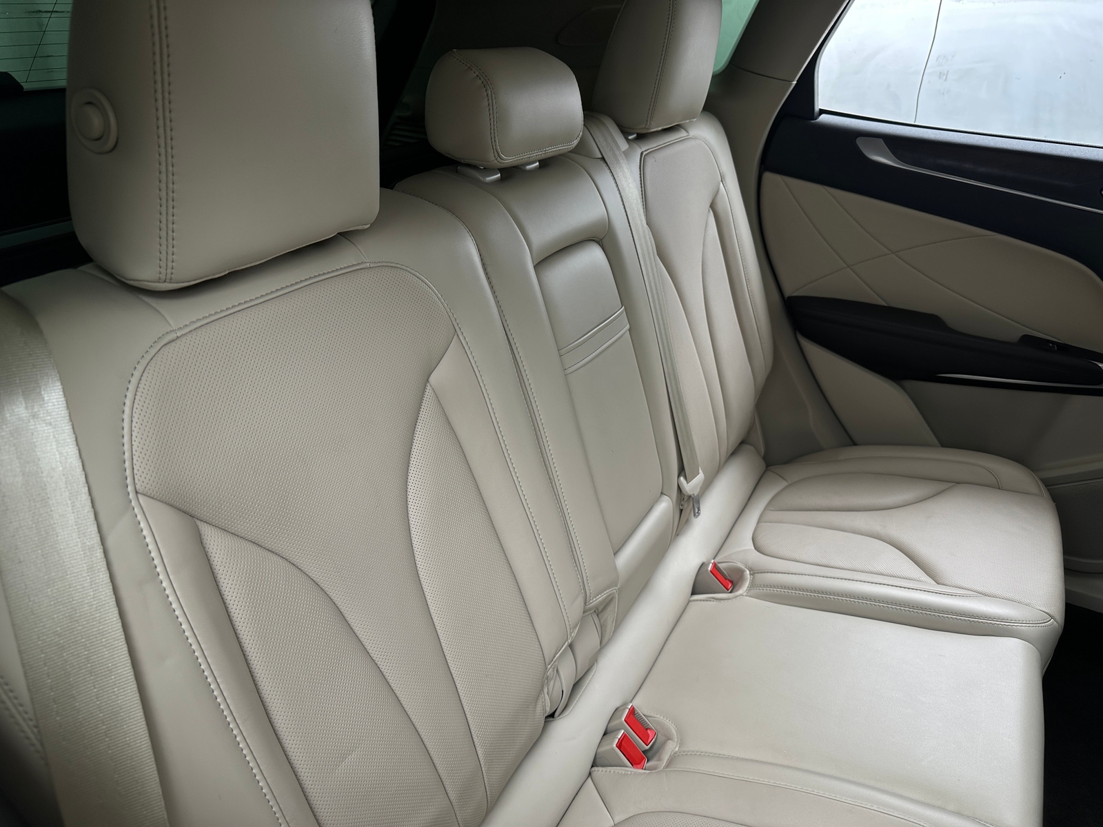 Thumbnail: 2019 Lincoln MKC - 5