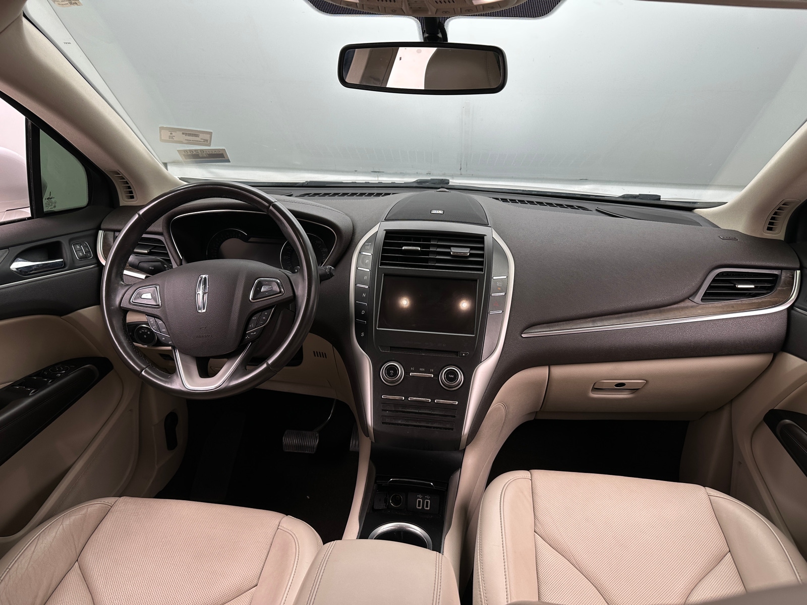 Thumbnail: 2019 Lincoln MKC - 2