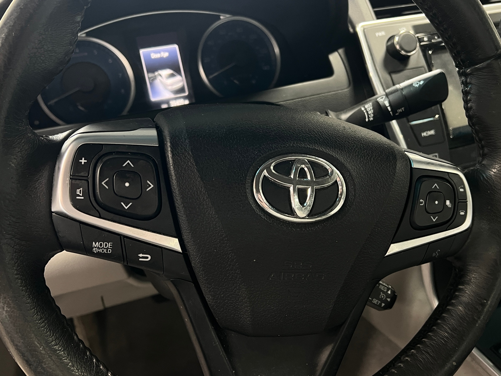 Thumbnail: 2017 Toyota Camry - 5