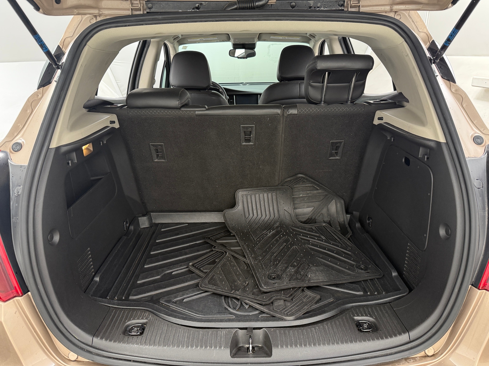 Thumbnail: 2018 Buick Encore - 6