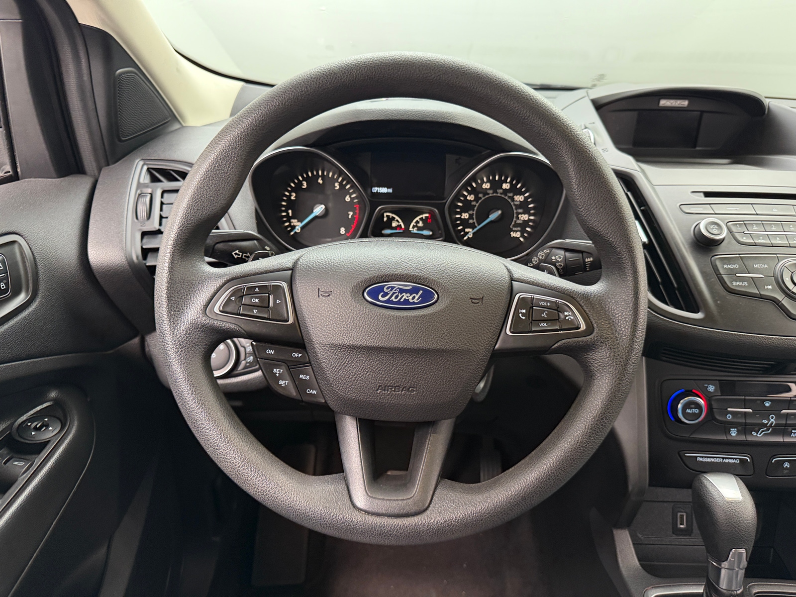 Thumbnail: 2017 Ford Escape - 5