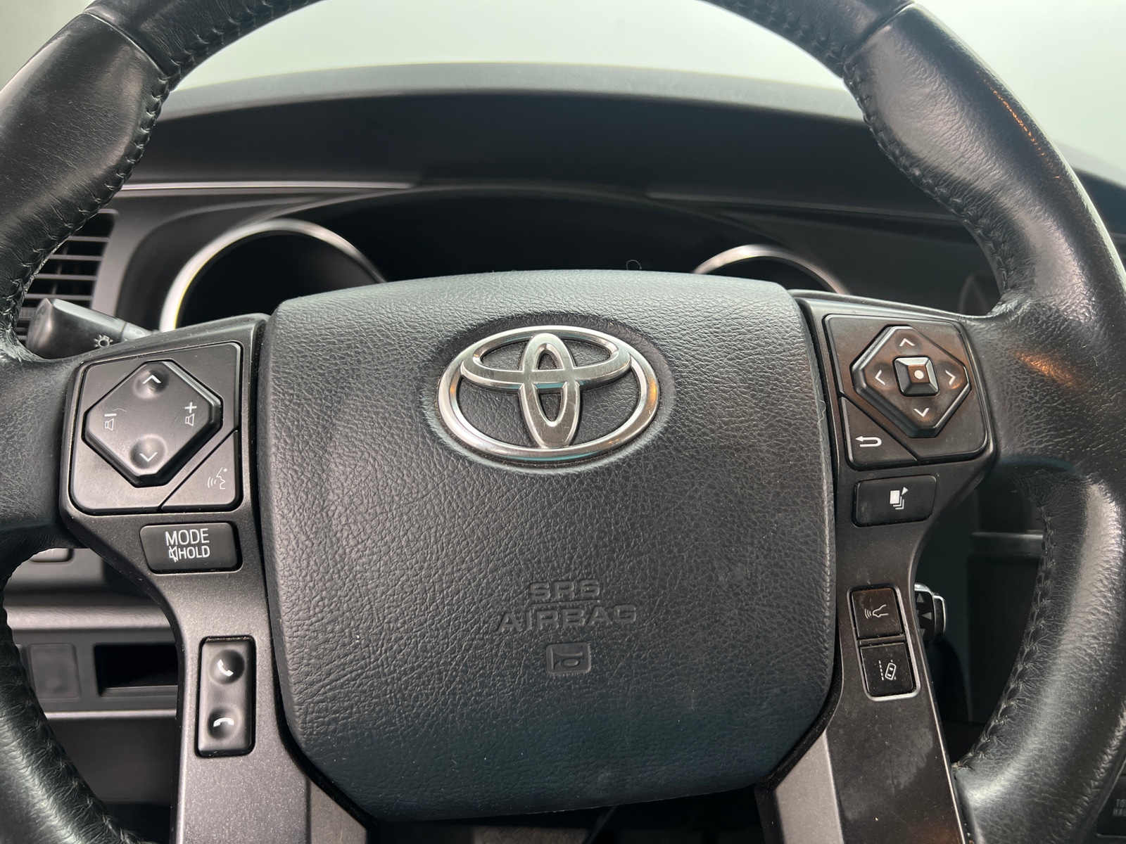Thumbnail: 2019 Toyota Sequoia - 4