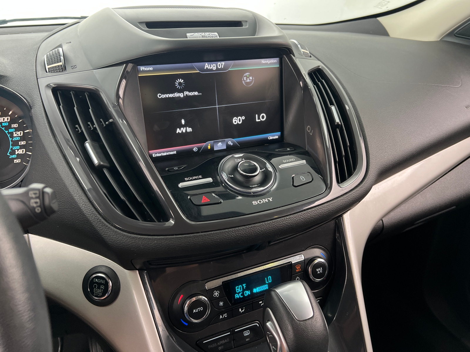 Thumbnail: 2013 Ford Escape - 3