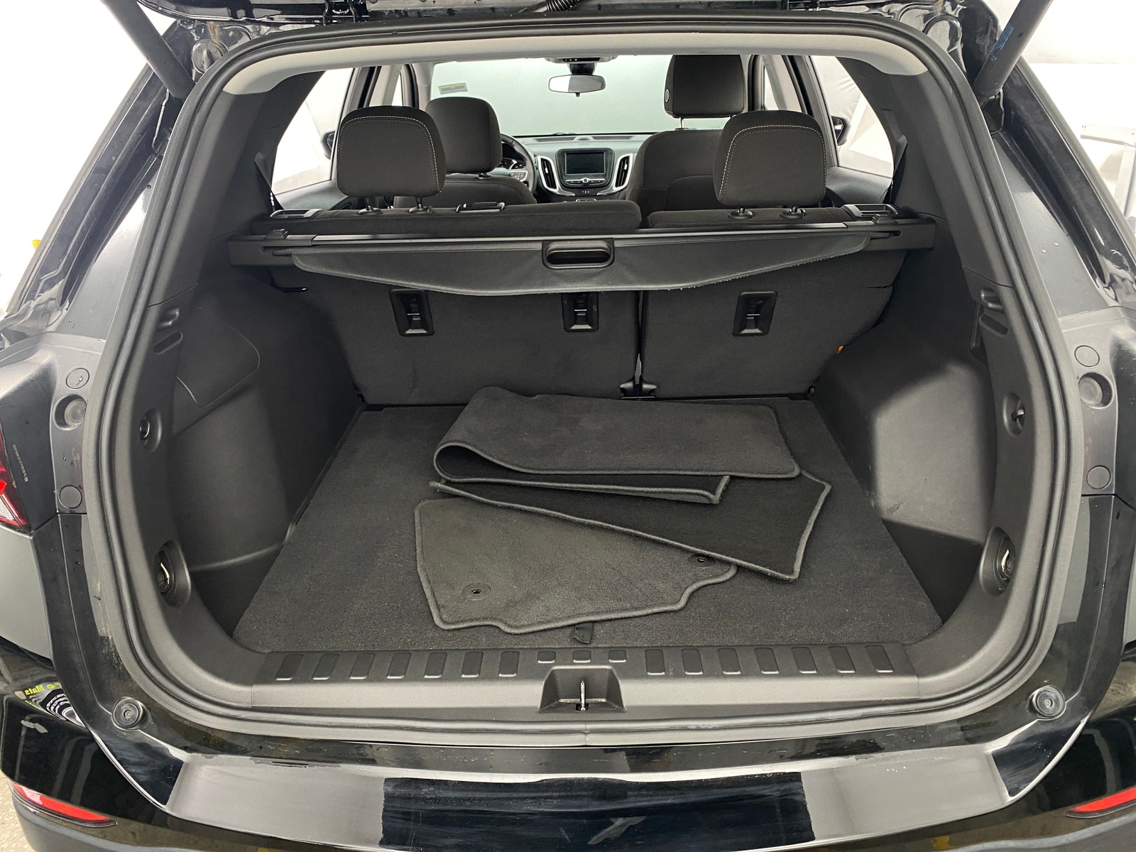 Thumbnail: 2023 Chevrolet Equinox - 7