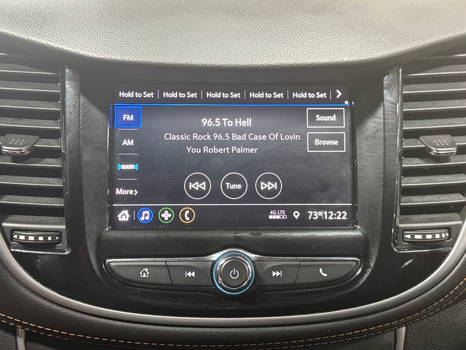 Thumbnail: 2020 Chevrolet Trax - 4