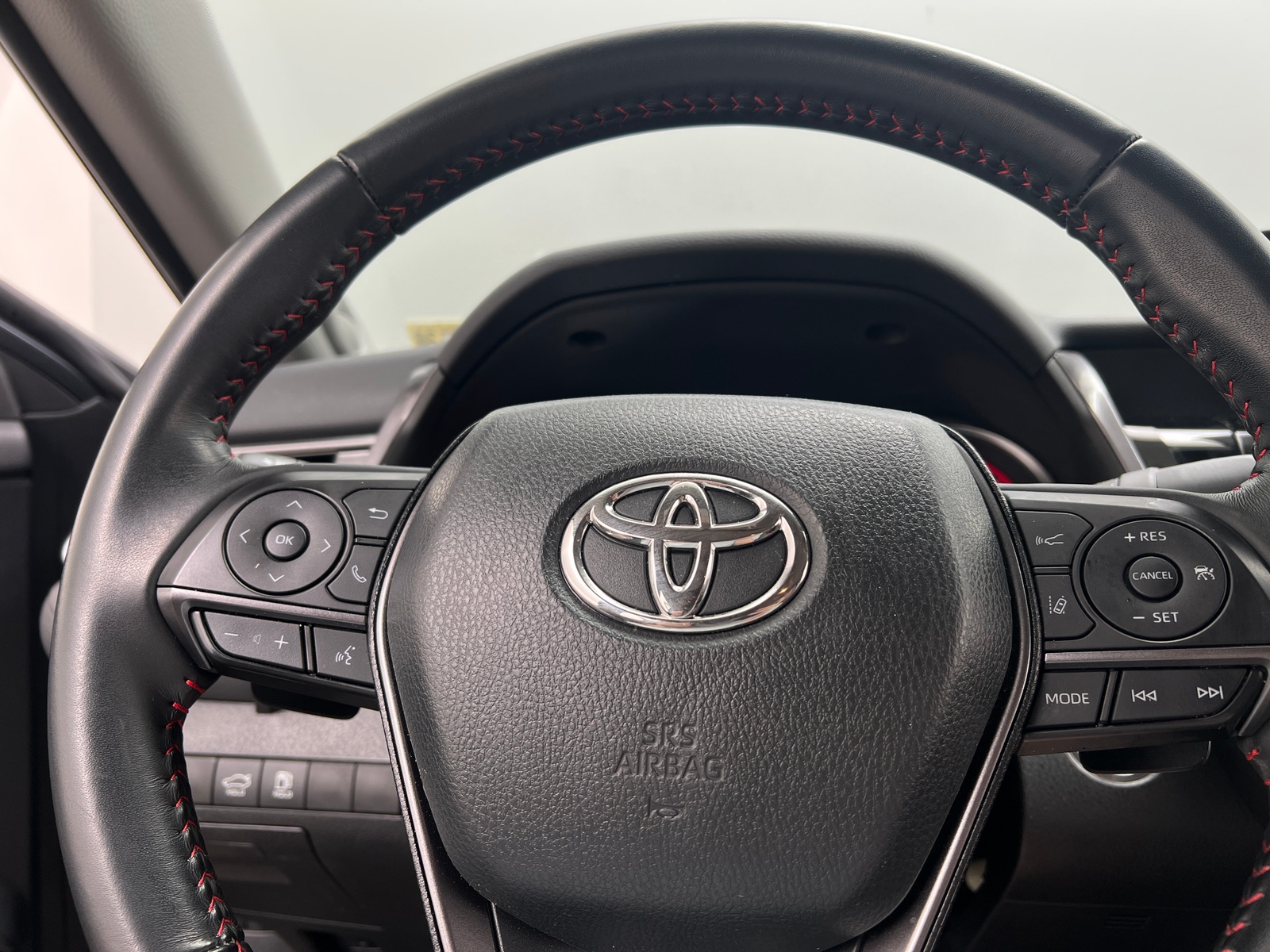 Thumbnail: 2023 Toyota Camry - 5