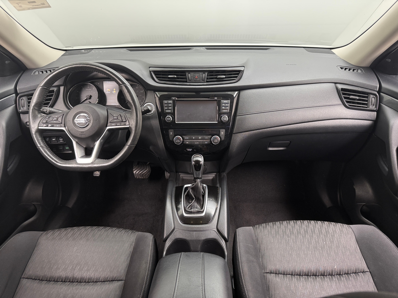 Thumbnail: 2017 Nissan Rogue - 3