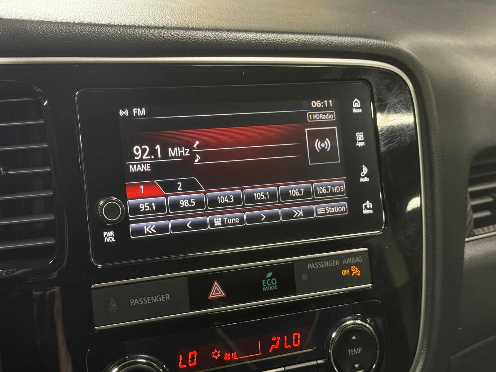 Thumbnail: 2019 Mitsubishi Outlander - 3