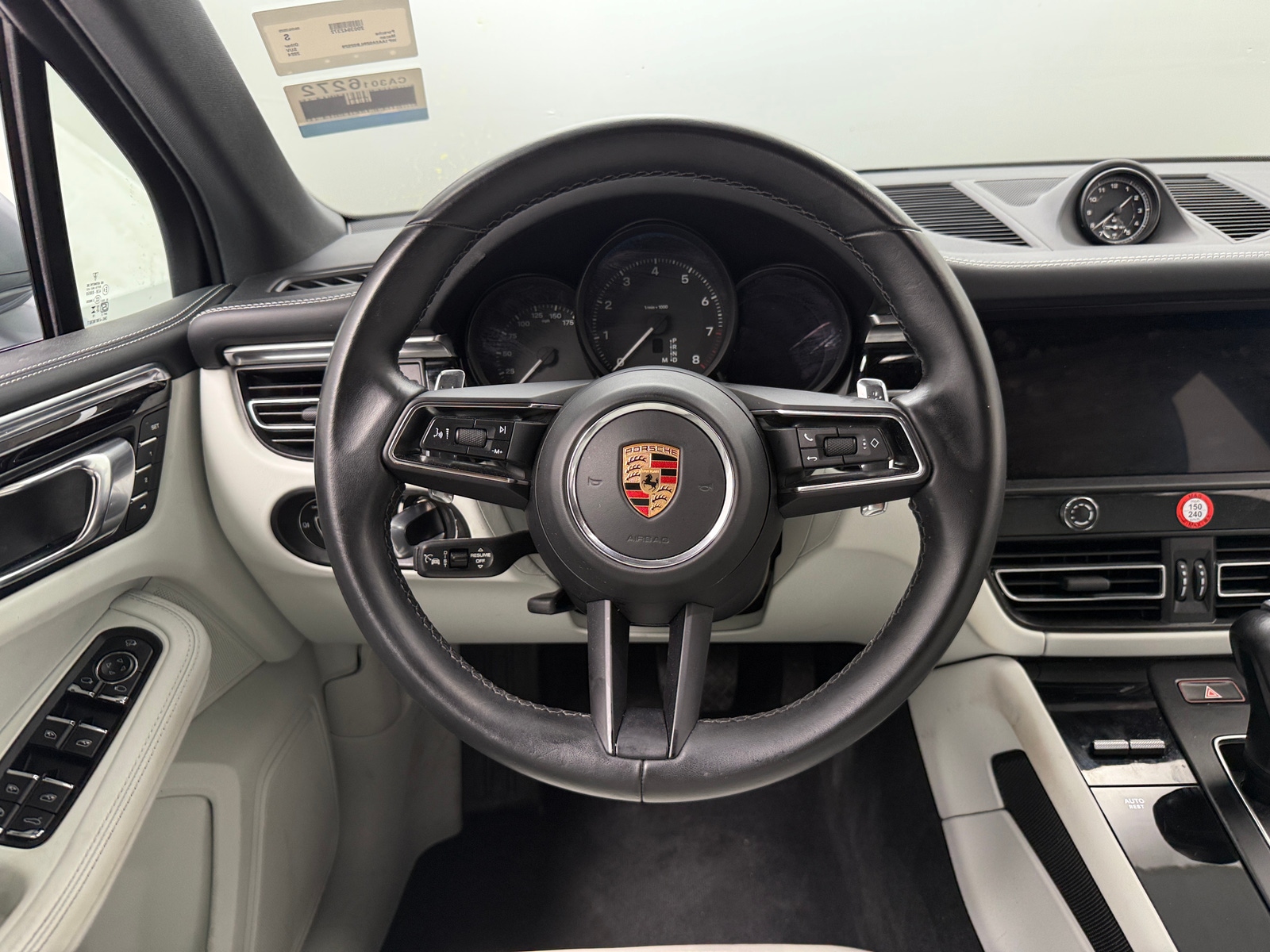 Thumbnail: 2024 Porsche Macan - 5