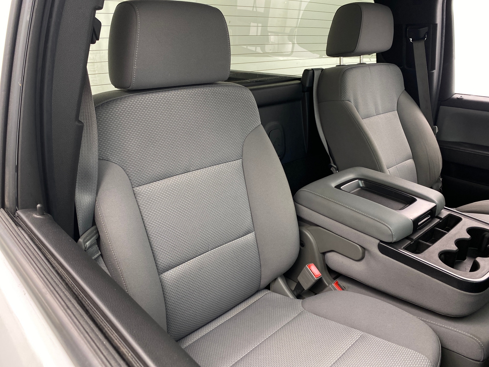 Thumbnail: 2015 Chevrolet Silverado 1500 - 2