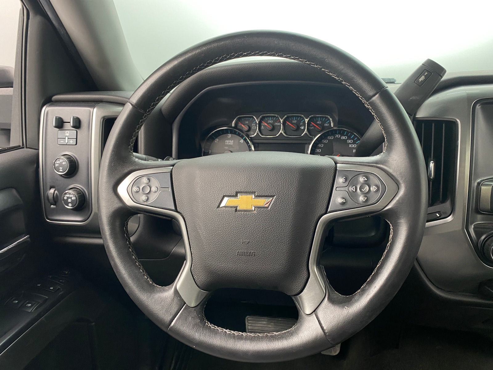 Thumbnail: 2015 Chevrolet Silverado 1500 - 5