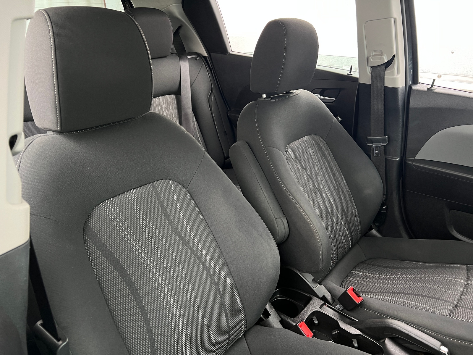 Thumbnail: 2016 Chevrolet Sonic - 2
