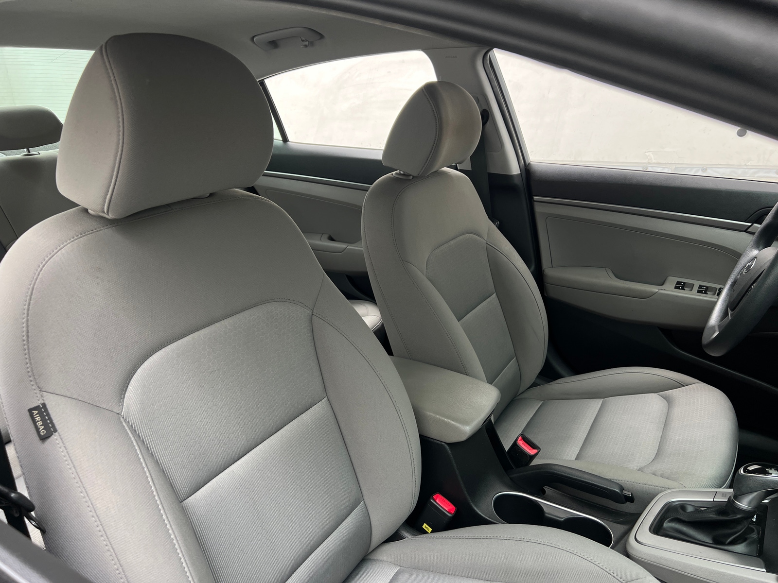Thumbnail: 2018 Hyundai Elantra - 2