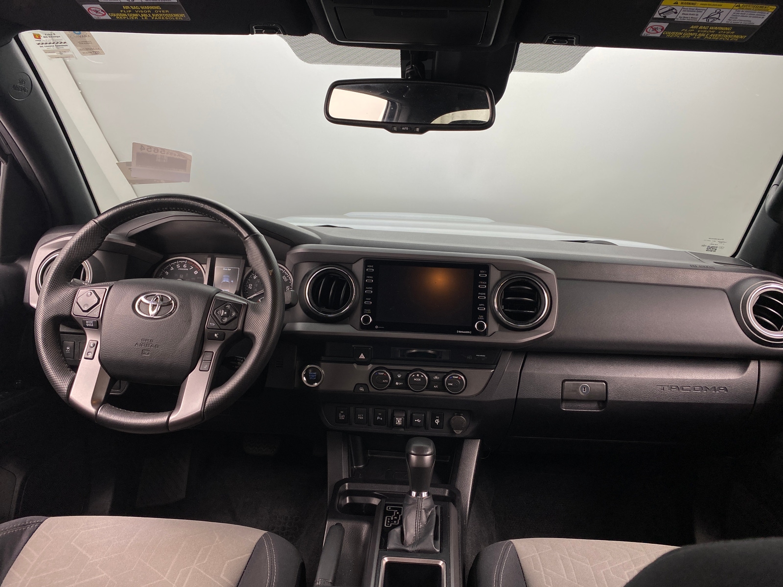 Thumbnail: 2022 Toyota Tacoma - 3