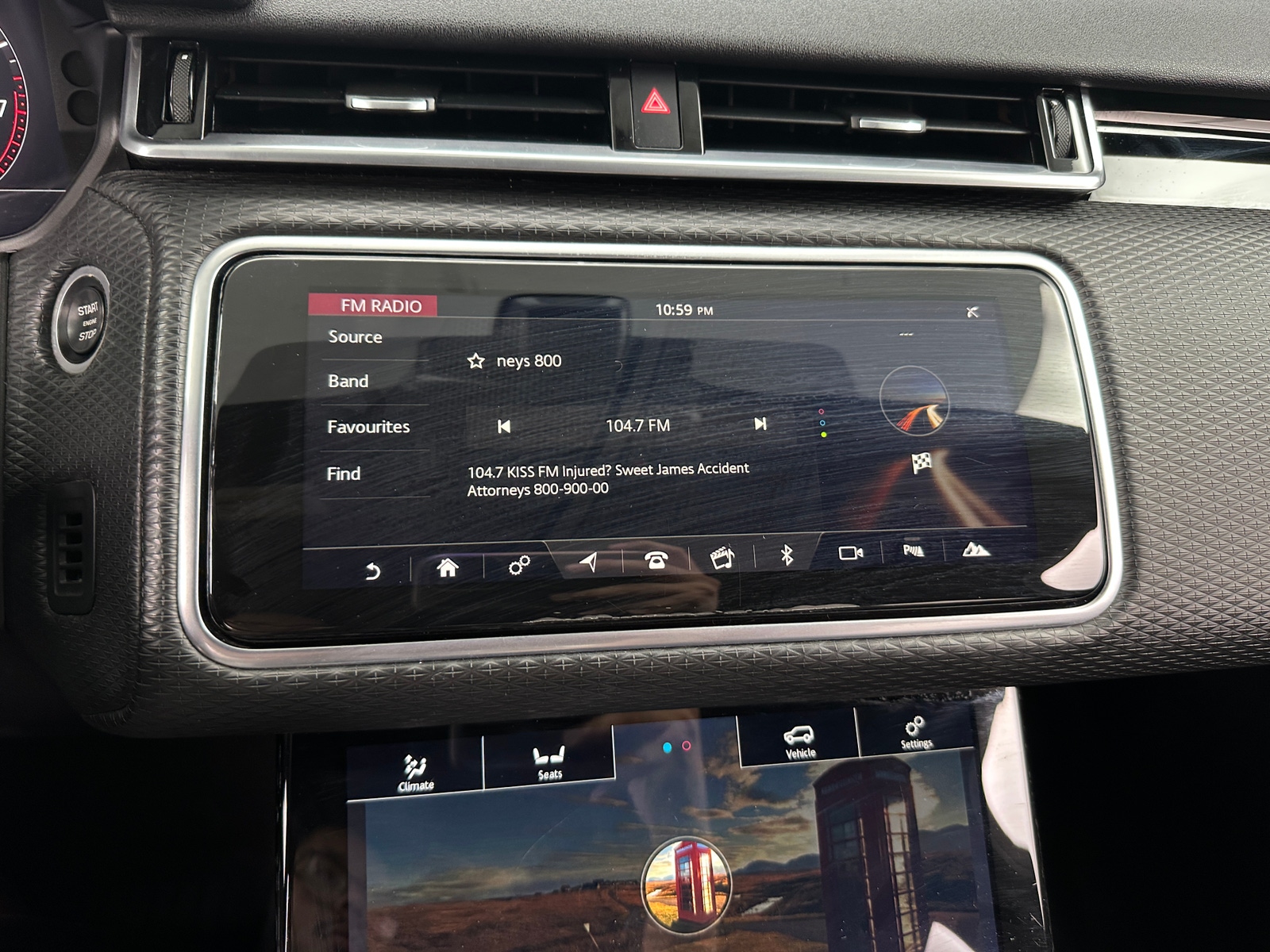 Thumbnail: 2020 Land Rover Range Rover Velar - 3