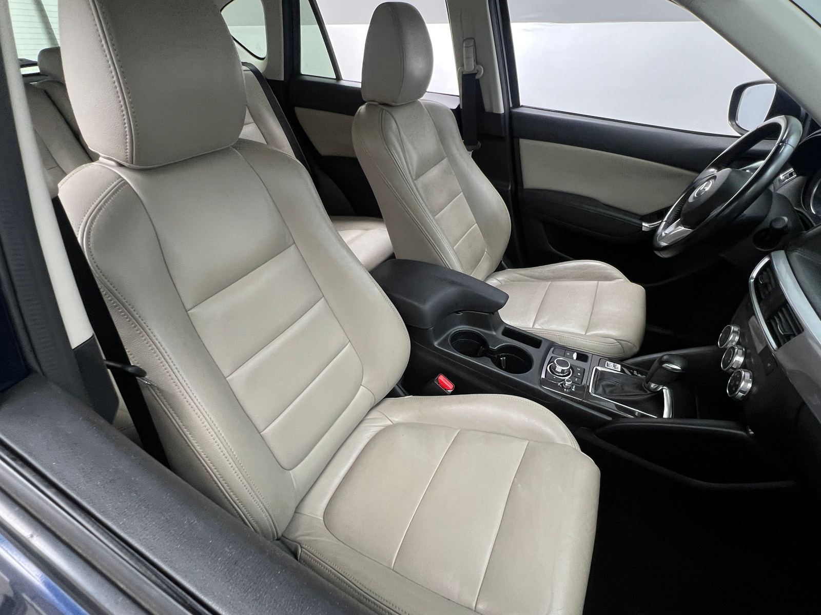 Thumbnail: 2016 Mazda CX-5 - 2