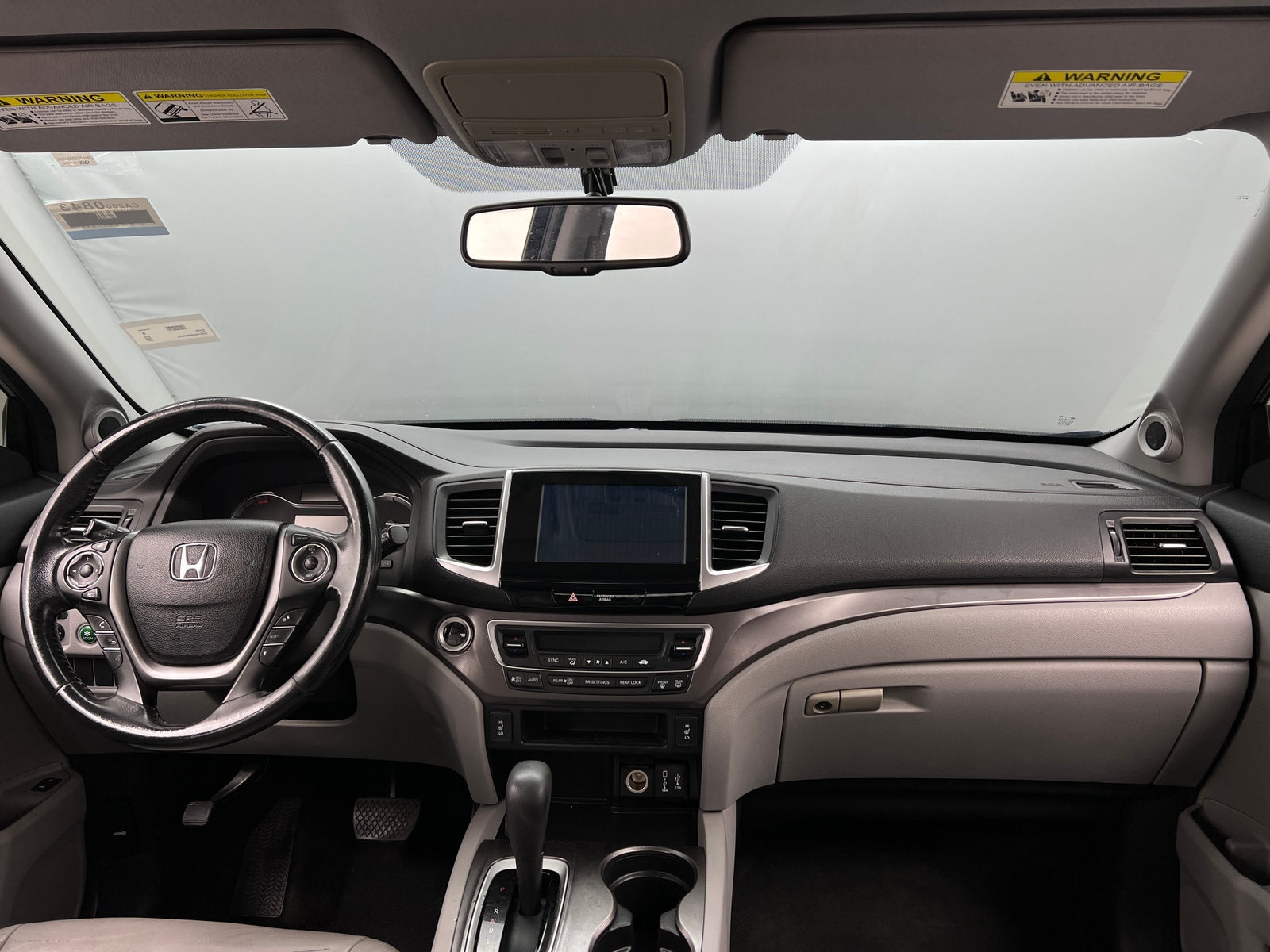 Thumbnail: 2017 Honda Pilot - 2