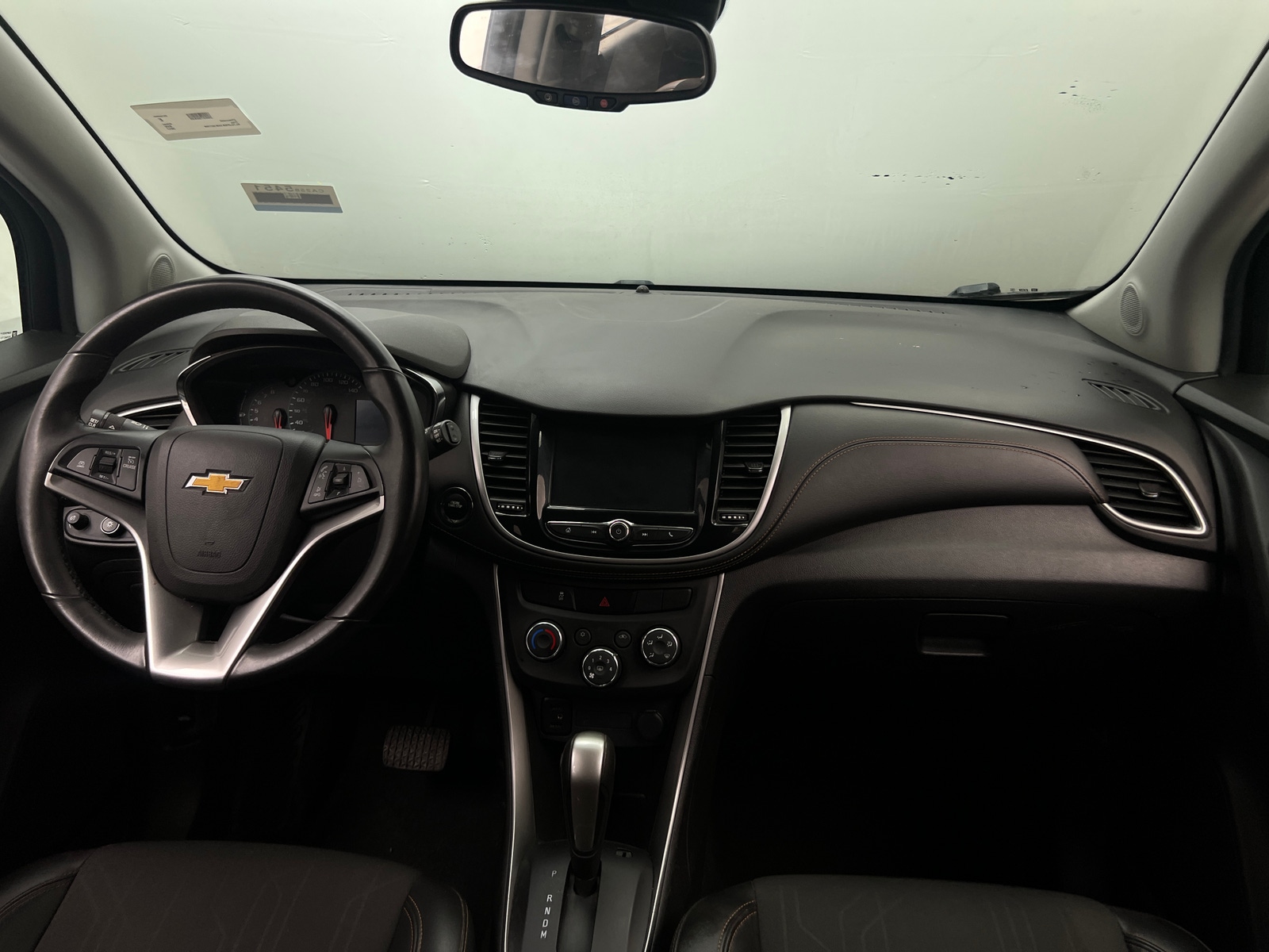 Thumbnail: 2017 Chevrolet Trax - 2