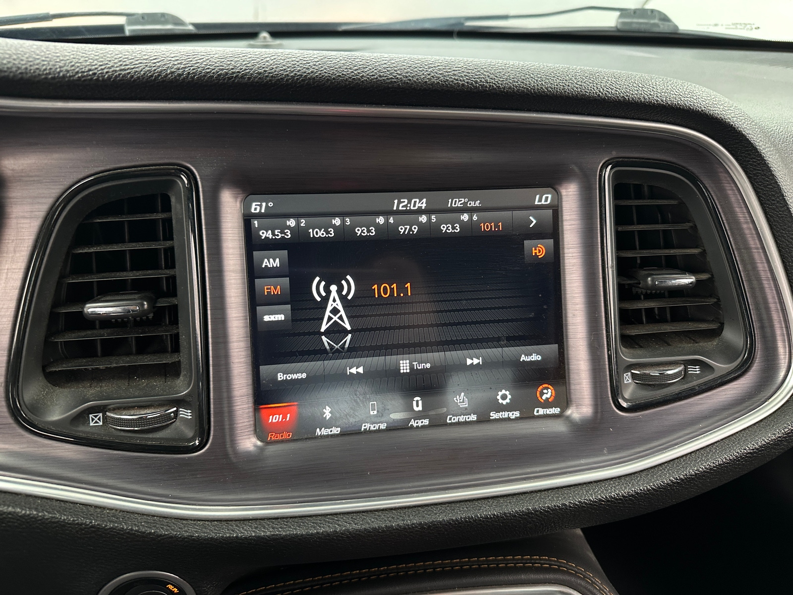 Thumbnail: 2019 Dodge Challenger - 3