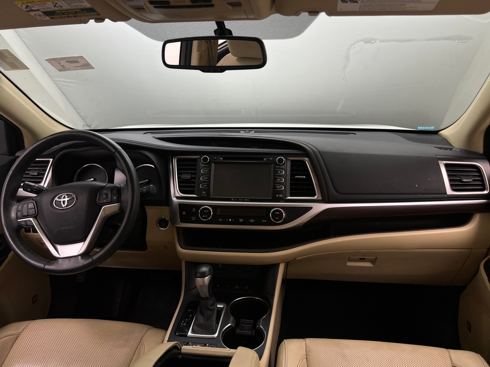 Thumbnail: 2016 Toyota Highlander - 2