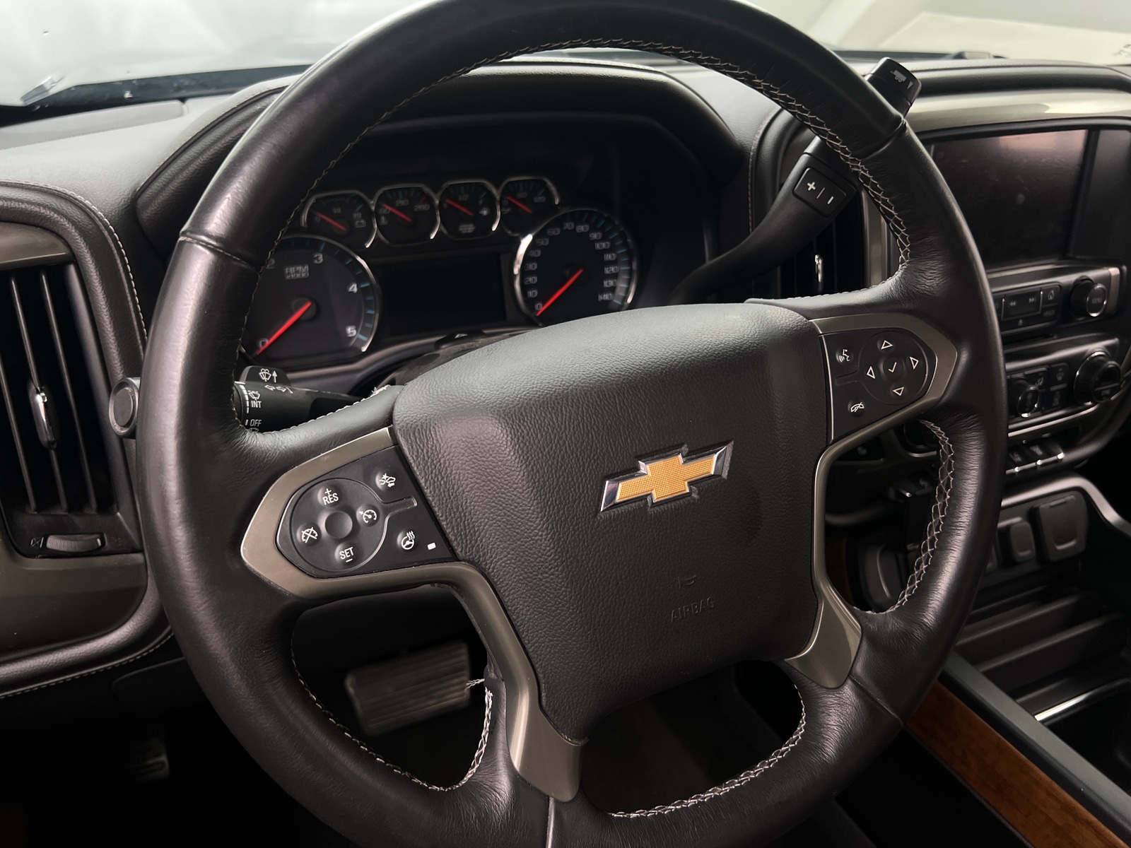Thumbnail: 2018 Chevrolet Silverado 2500 - 4