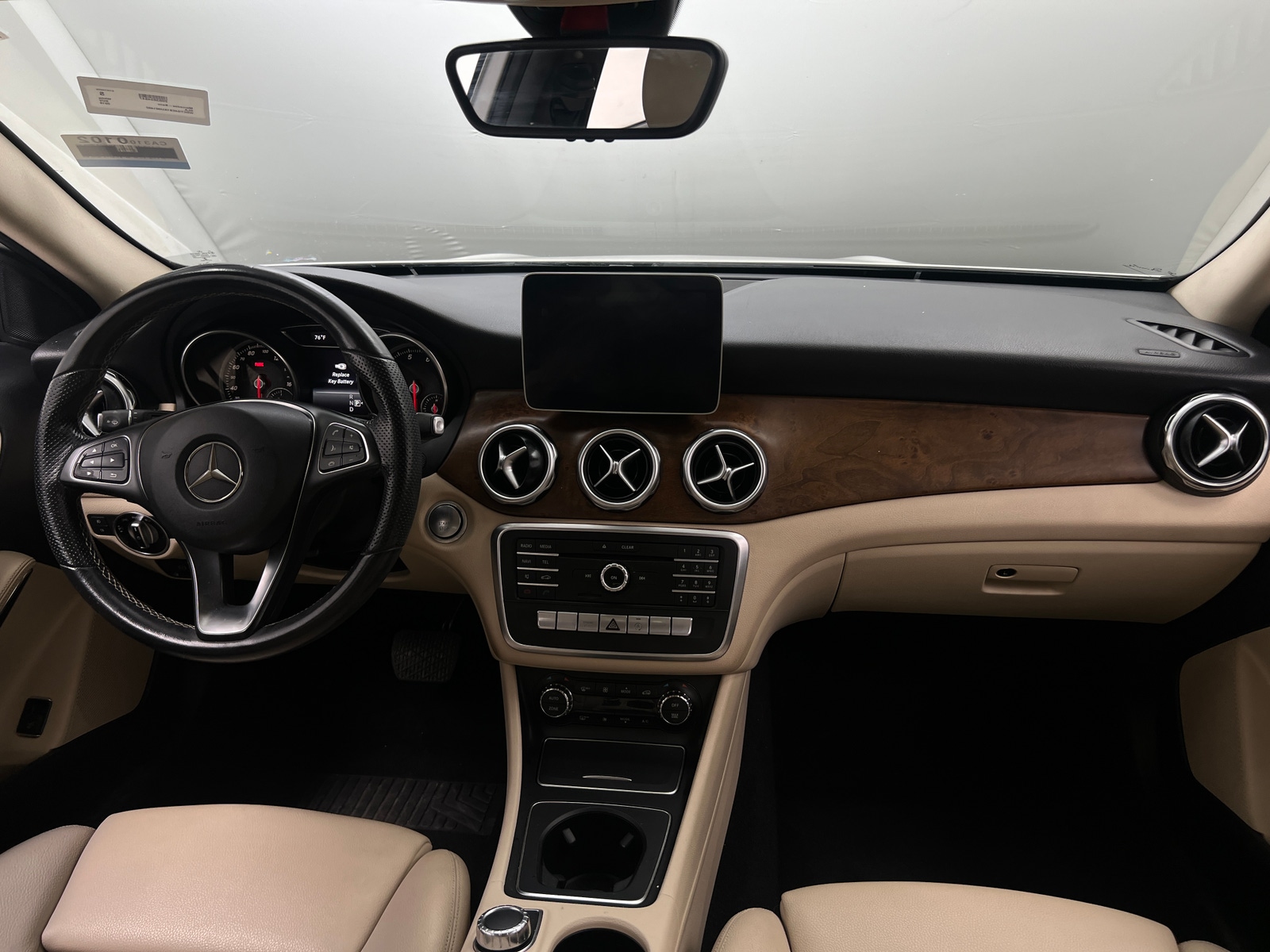 Thumbnail: 2019 Mercedes-Benz GLA - 3
