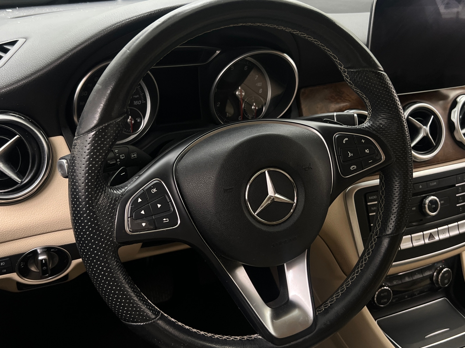 Thumbnail: 2019 Mercedes-Benz GLA - 5