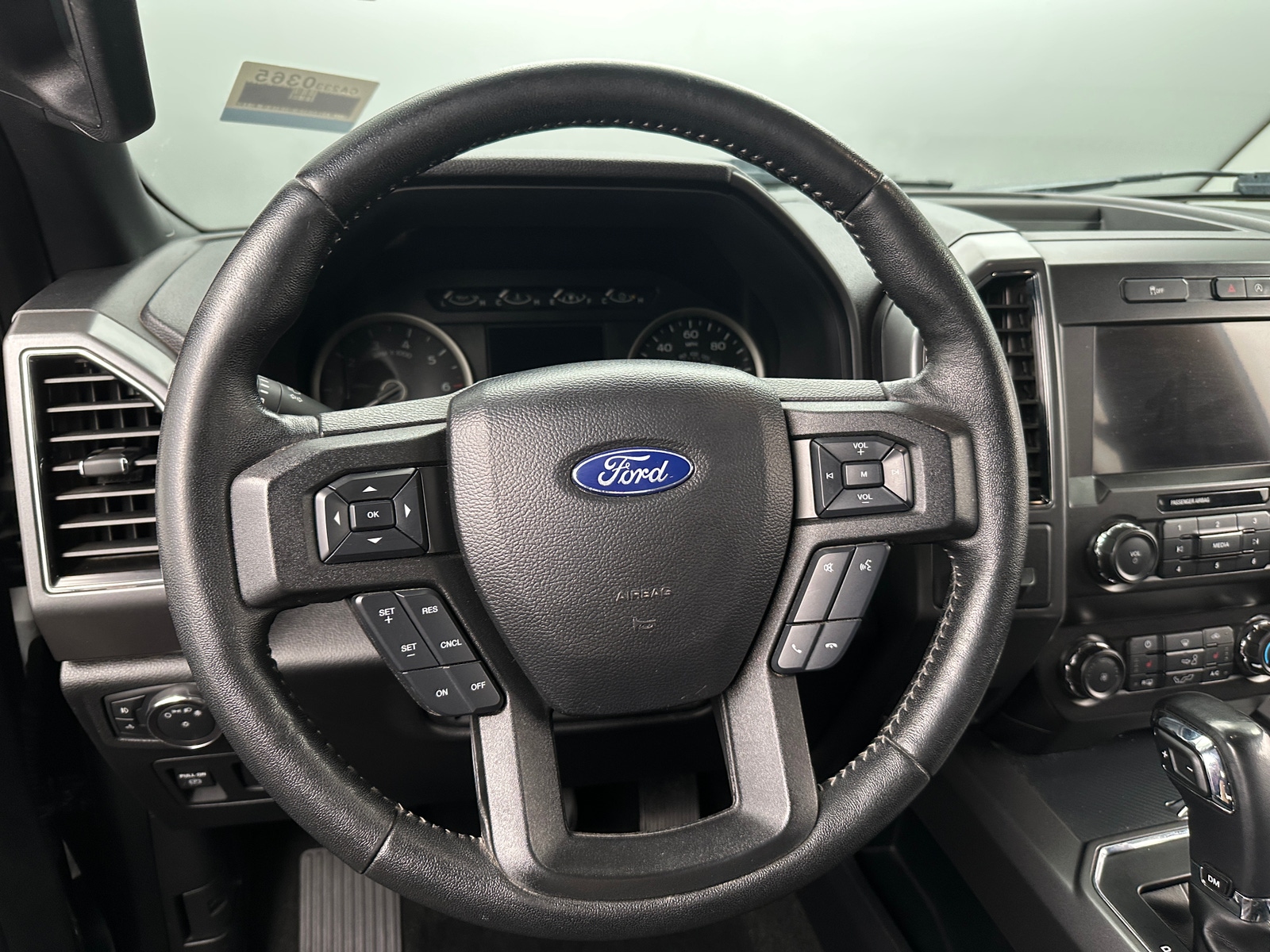 Thumbnail: 2019 Ford Econoline - 5
