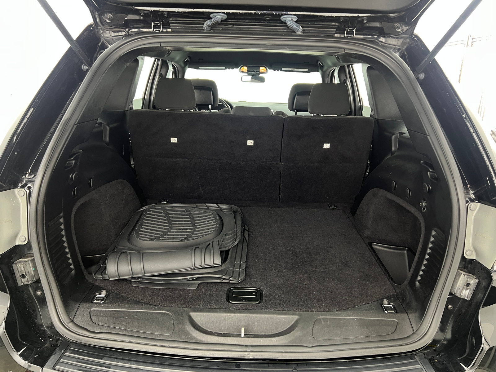 Thumbnail: 2019 Jeep Grand Cherokee - 7
