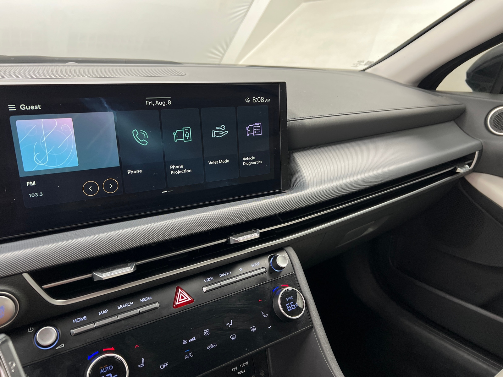 Thumbnail: 2024 Hyundai Sonata - 4