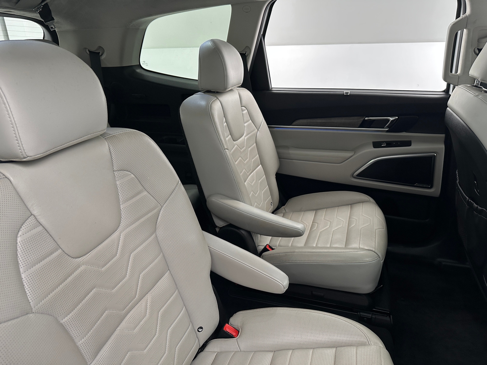 Thumbnail: 2020 Kia Telluride - 5