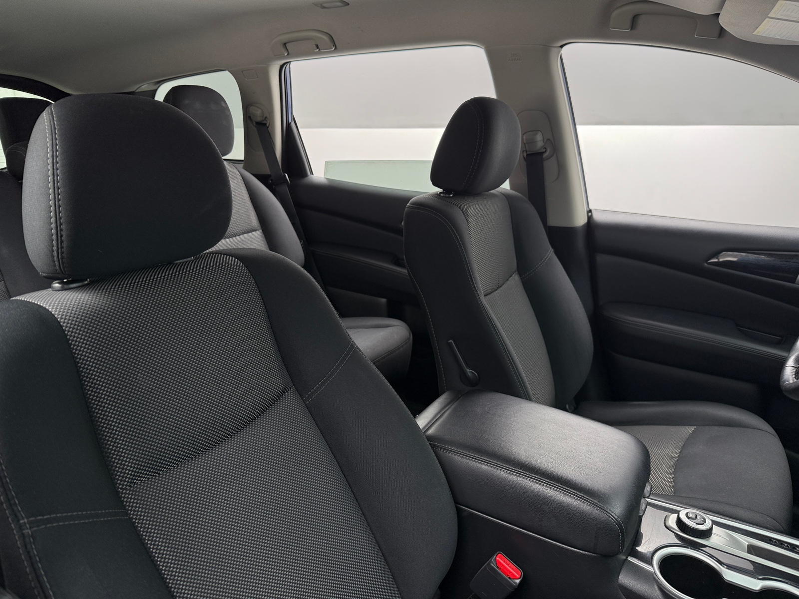 Thumbnail: 2019 Nissan Pathfinder - 2