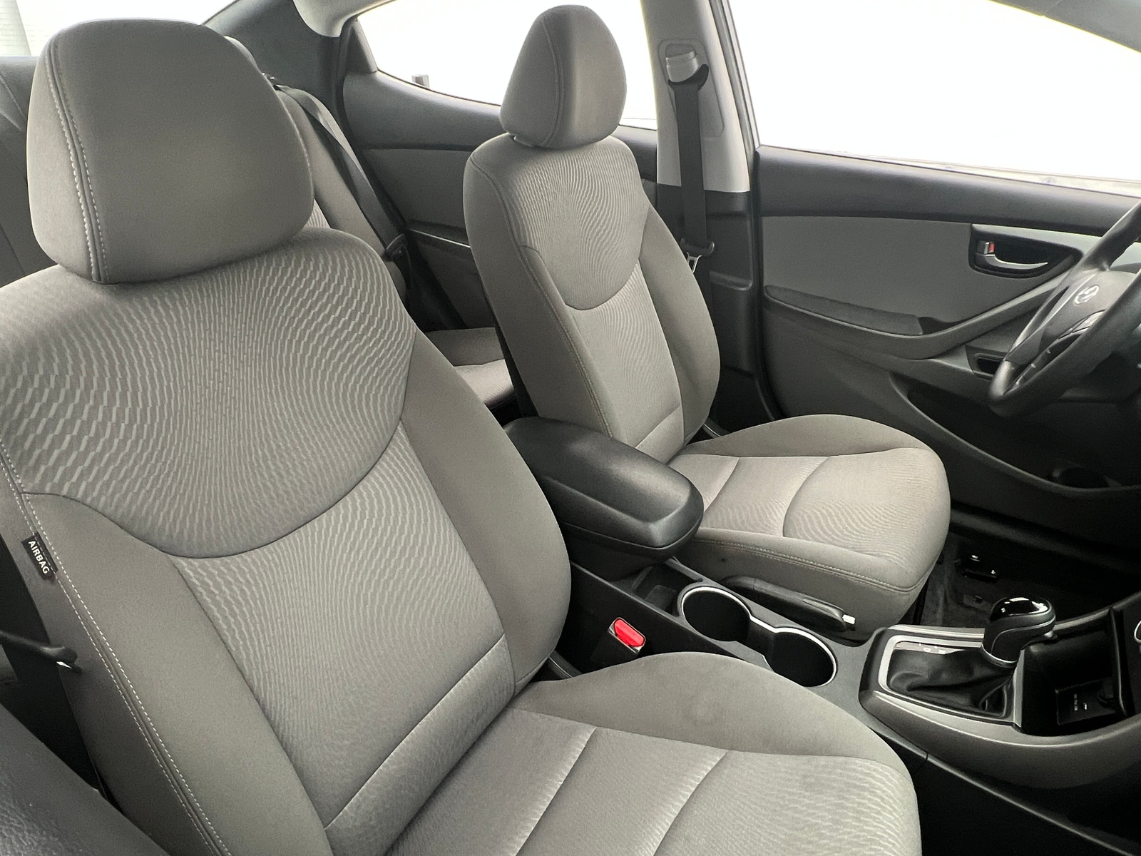Thumbnail: 2016 Hyundai Elantra - 2