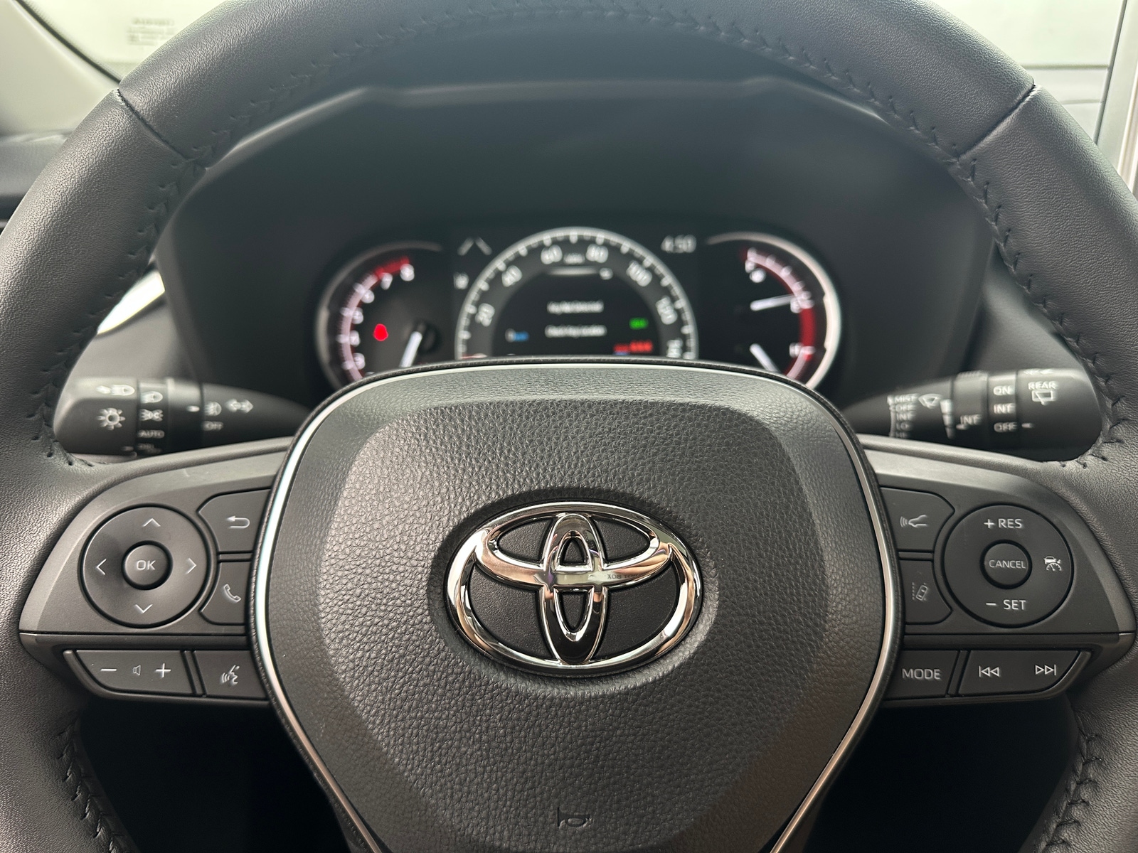 Thumbnail: 2025 Toyota RAV4 - 4