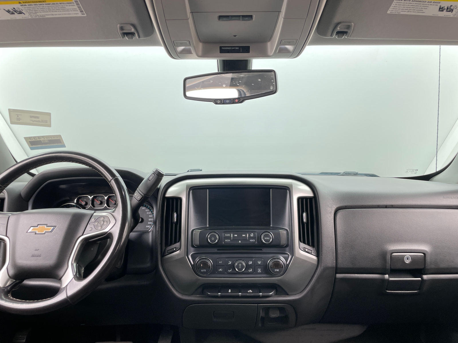 Thumbnail: 2018 Chevrolet Silverado 1500 - 3