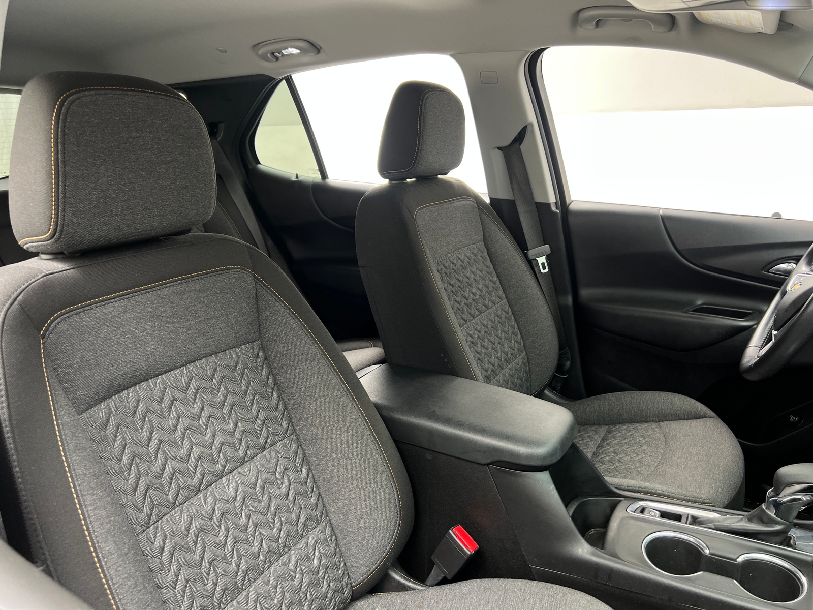 Thumbnail: 2022 Chevrolet Equinox - 2