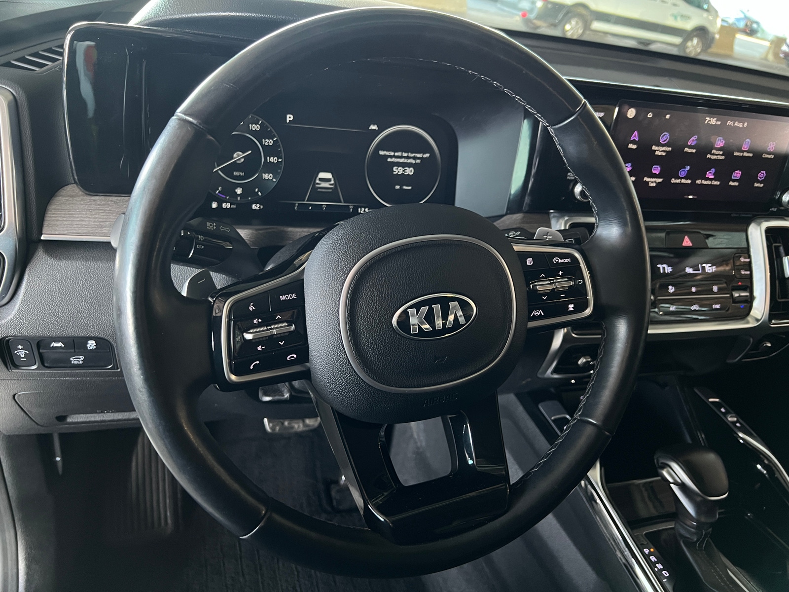 Thumbnail: 2021 Kia Sorento - 4