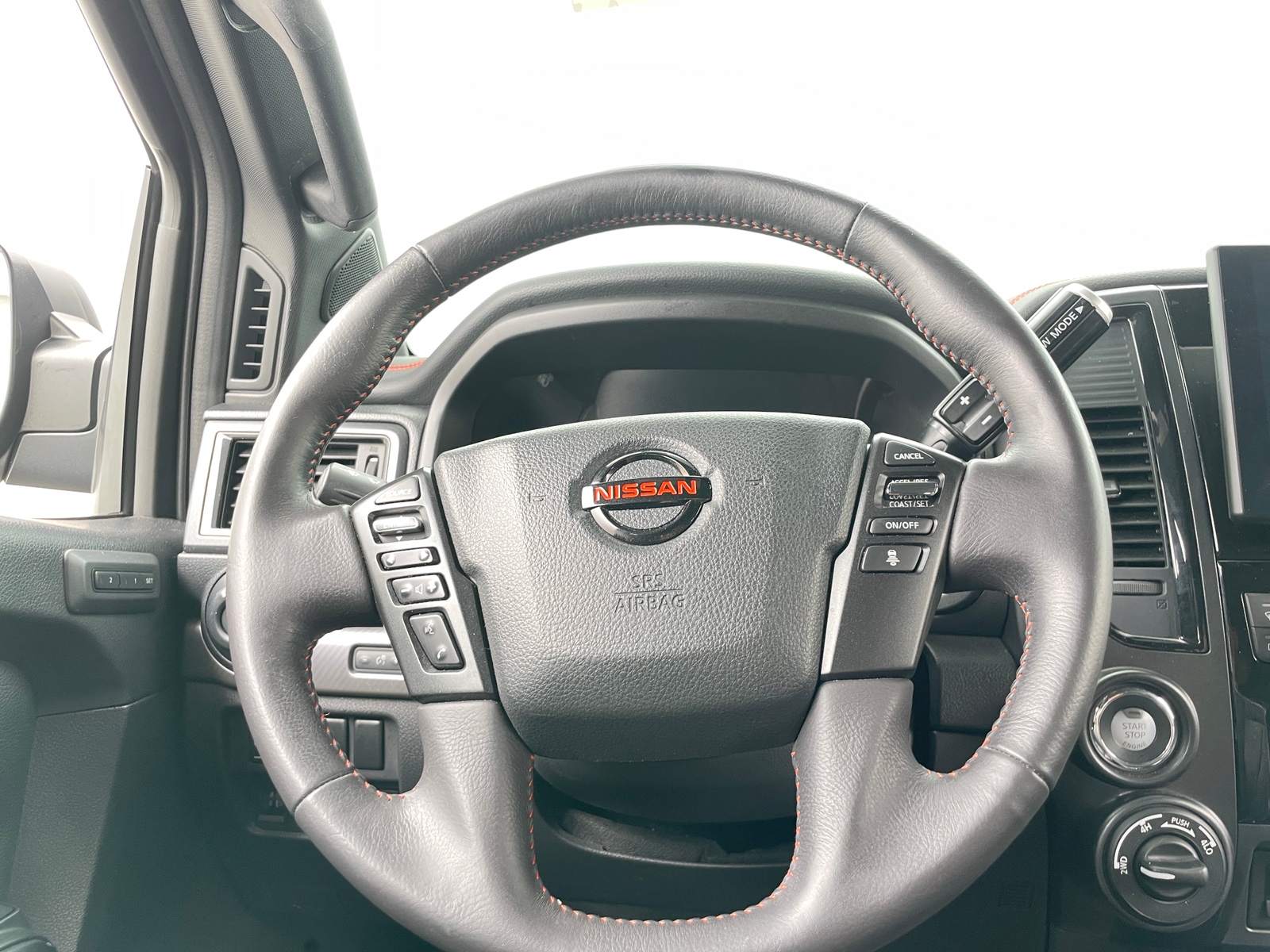 Thumbnail: 2021 Nissan Titan - 4