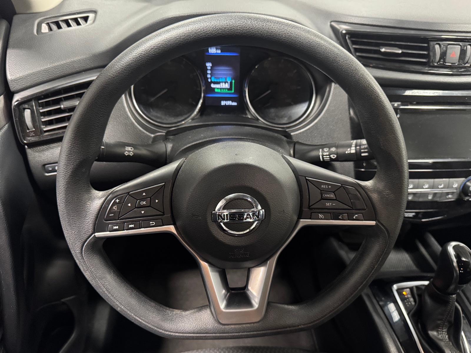Thumbnail: 2021 Nissan Rogue Sport - 5